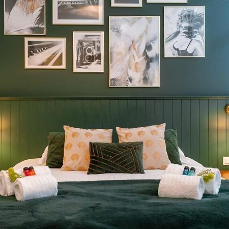 Huswell - Stylish Studio In The Heart Of 브뤼헤 외부 사진