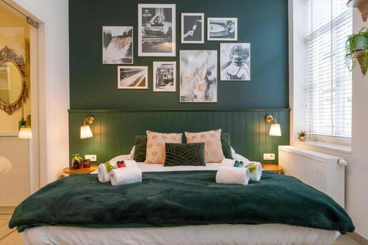 Huswell - Stylish Studio In The Heart Of 브뤼헤 외부 사진