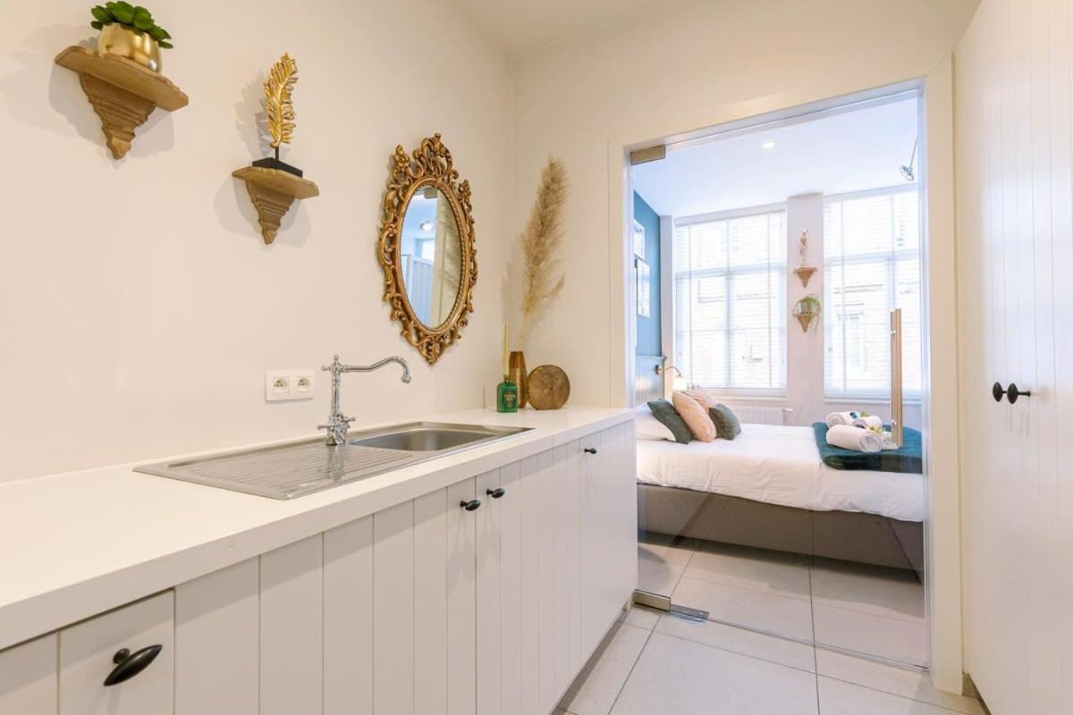 Huswell - Stylish Studio In The Heart Of 브뤼헤 외부 사진